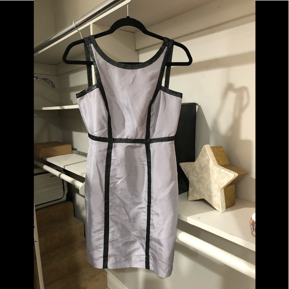 Colorblock Cutouts Dress V back